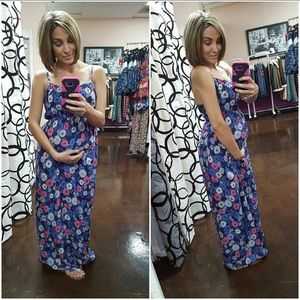 Floral maternity dress